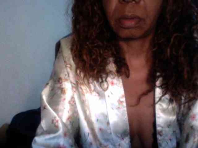 Famelapine webcam