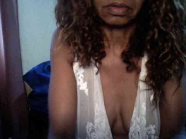 Famelapine webcam
