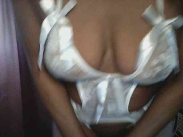 Famelapine webcam