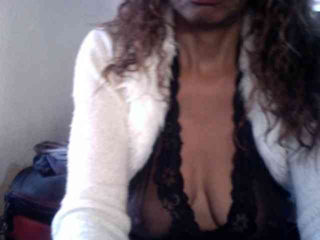 Famelapine webcam