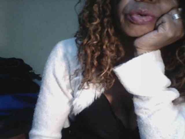 Famelapine webcam