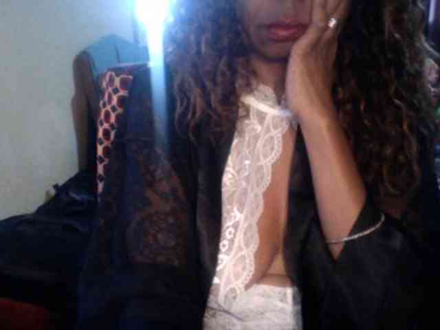 Famelapine webcam