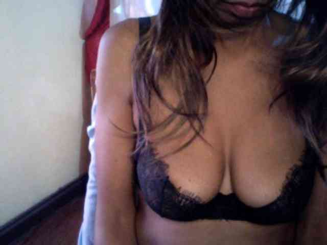 Famelapine webcam