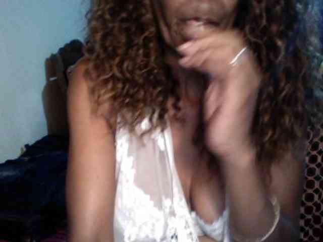 Famelapine webcam