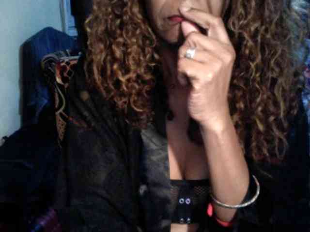 Famelapine webcam