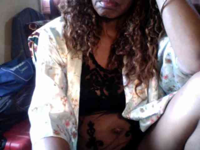 Famelapine webcam