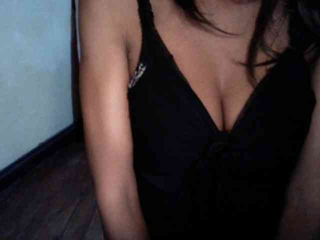 Famelapine webcam