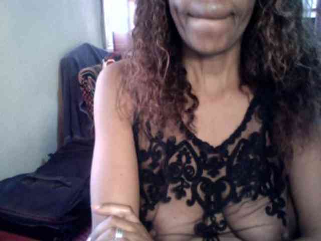 Famelapine webcam