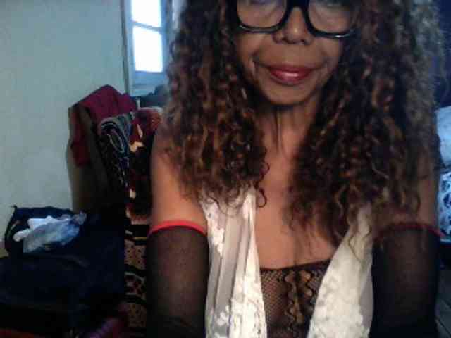 Famelapine webcam