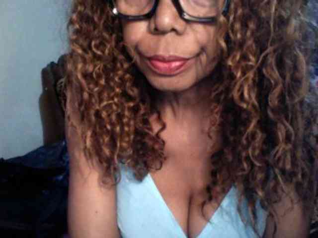 Famelapine webcam