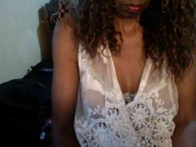 Famelapine webcam