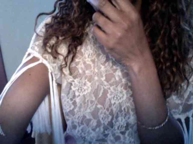Famelapine webcam