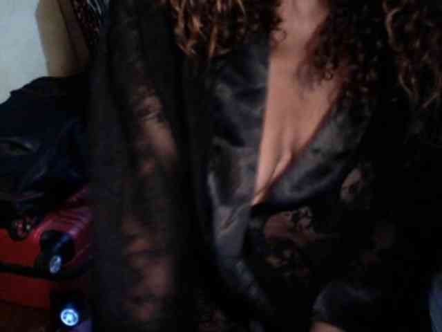 Famelapine webcam