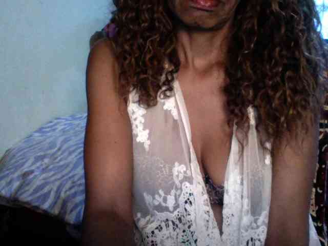 Famelapine webcam