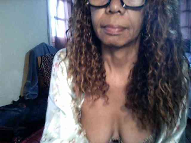 Famelapine webcam