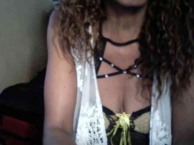 Famelapine webcam
