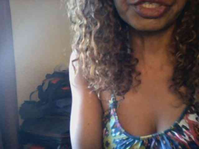 Famelapine webcam