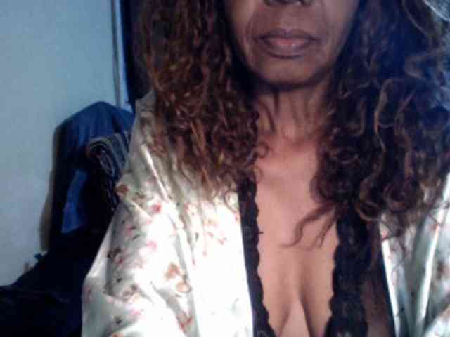 Famelapine webcam