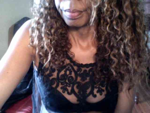 Famelapine webcam