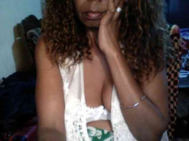 Famelapine webcam
