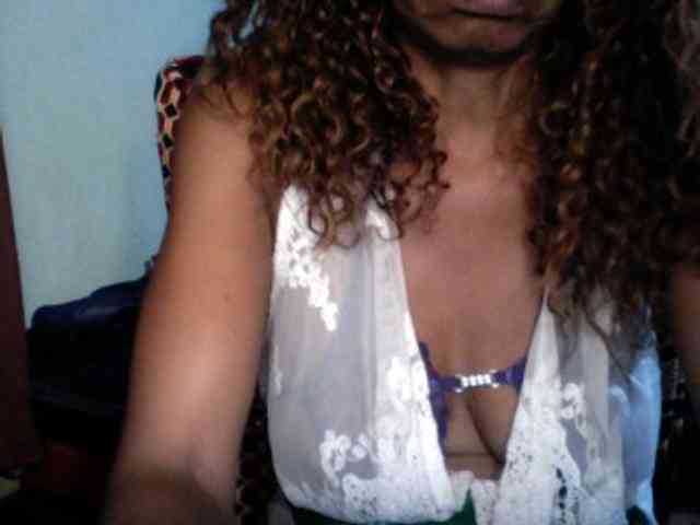 Famelapine webcam