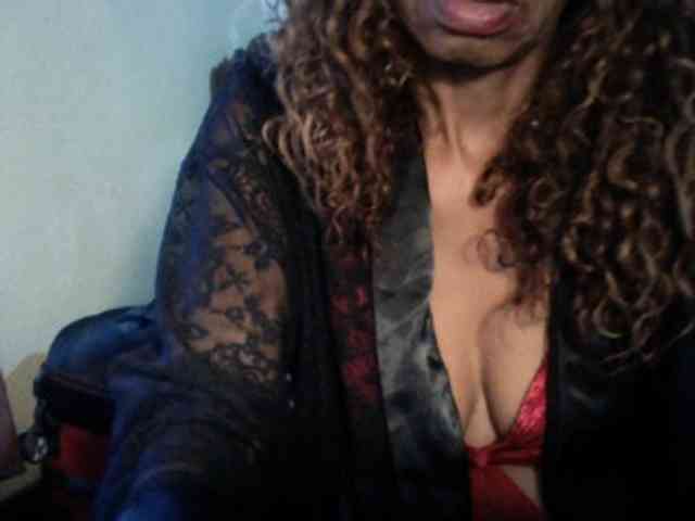 Famelapine webcam