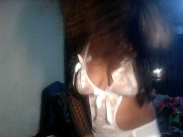 Famelapine webcam