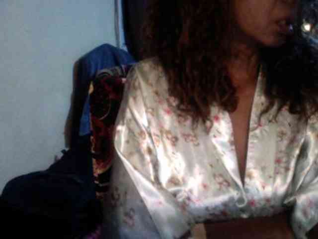 Famelapine webcam