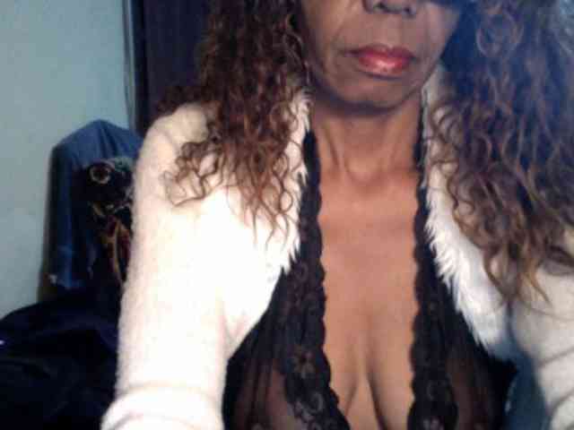 Famelapine webcam