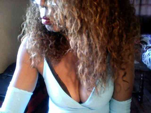 Famelapine webcam
