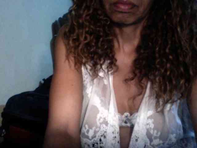Famelapine webcam