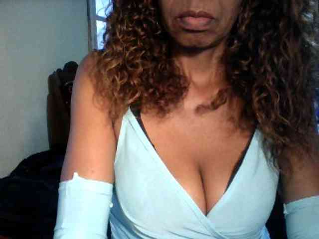 Famelapine webcam