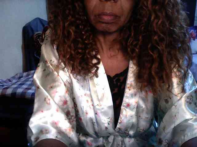 Famelapine webcam
