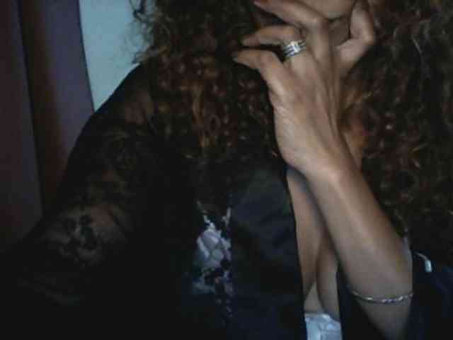 Famelapine webcam