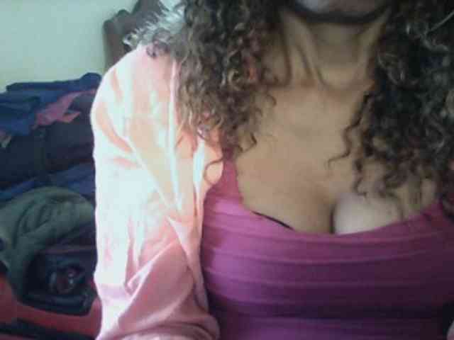Famelapine webcam