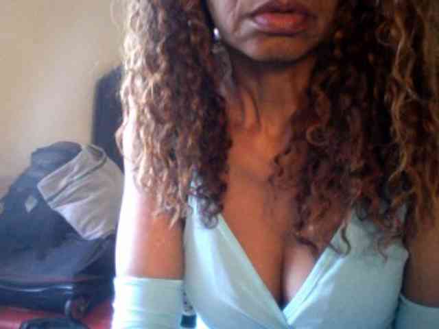 Famelapine webcam