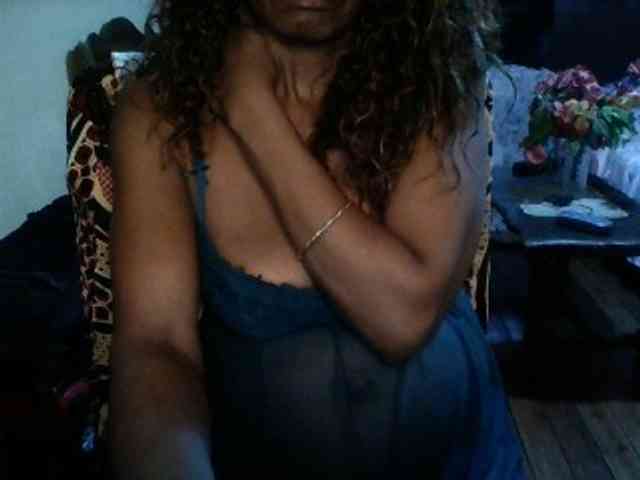 Famelapine webcam
