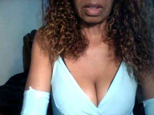 Famelapine webcam