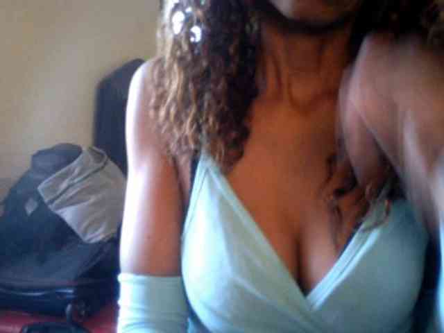 Famelapine webcam