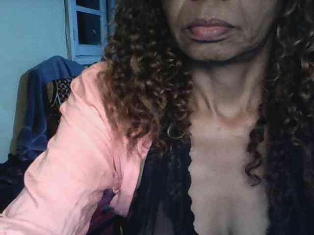 Famelapine webcam