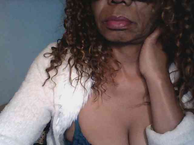 Famelapine webcam