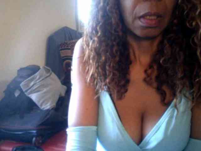 Famelapine webcam