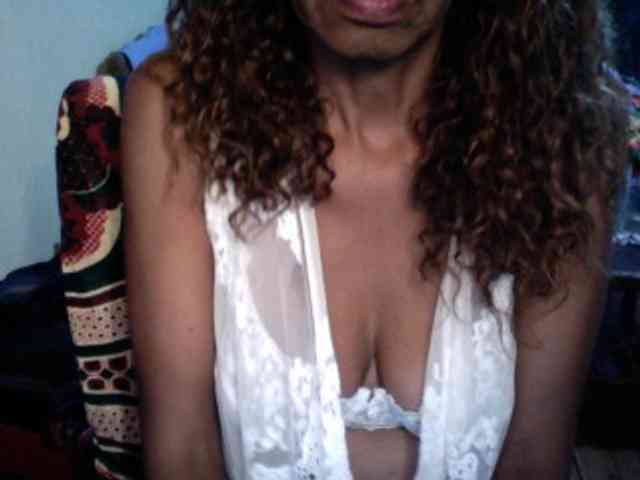 Famelapine webcam