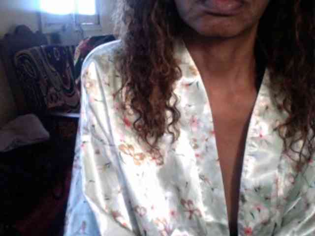 Famelapine webcam