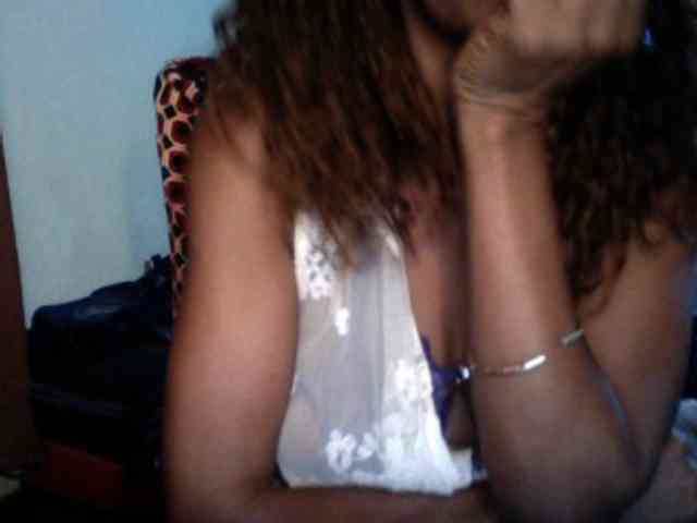 Famelapine webcam
