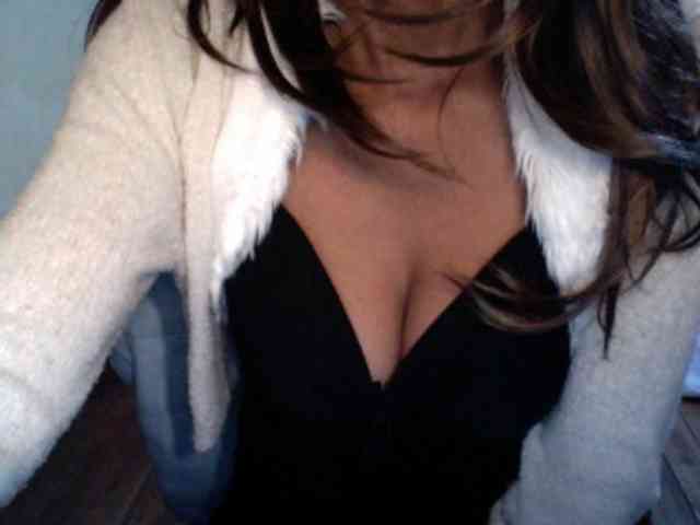 Famelapine webcam