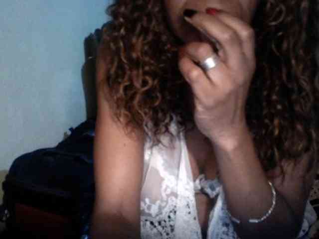 Famelapine webcam