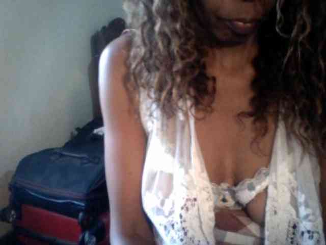 Famelapine webcam