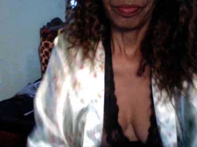 Famelapine webcam