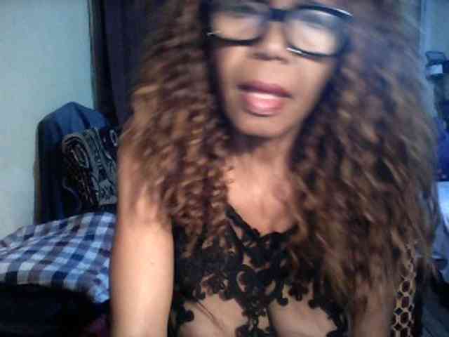 Famelapine webcam